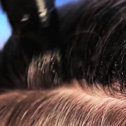 Stylo de retouche pour les racines de cheveux