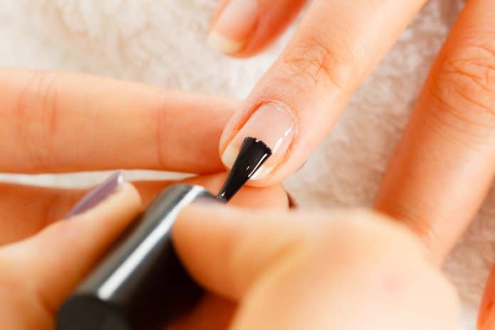 Top coat : quand et comment l'utiliser ?