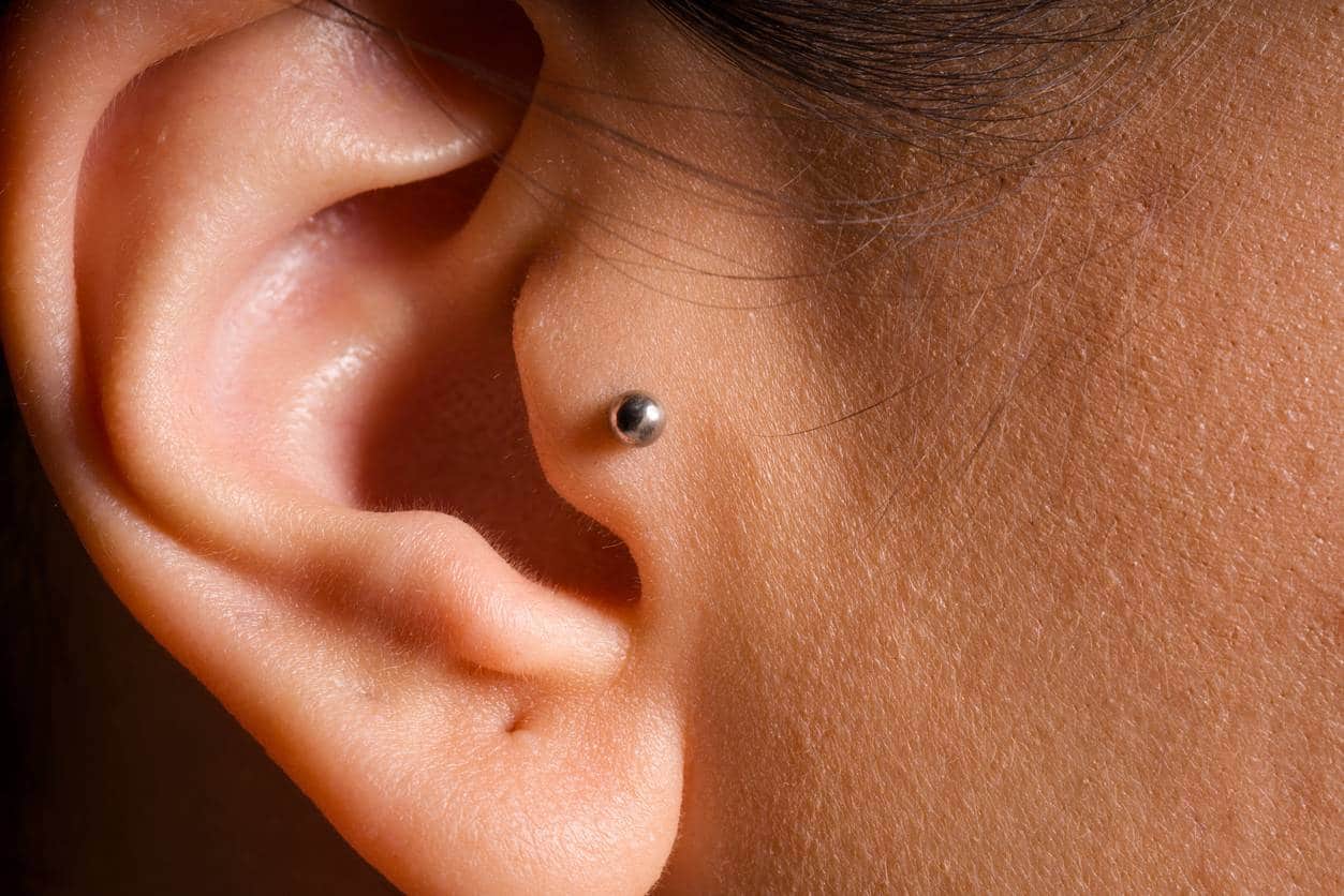 piercing oreilles tragus